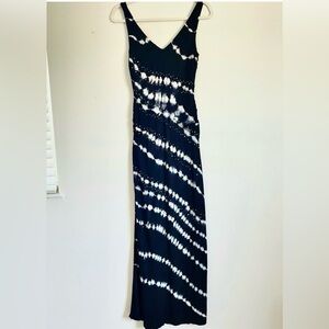 INT’L CONCEPTS Maxi Tidal Tie-Dye Dress Beading & Ruching, Size Small, EUC PM-5